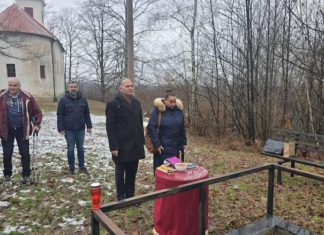 Kod Karlovca odana počast romskim i srpskim civilnim žrtvama